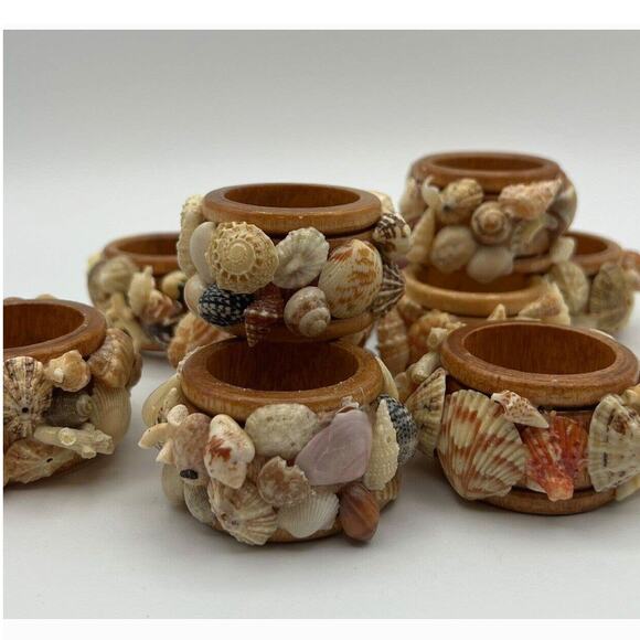 Set 8 Vtg Mixed Sea Shell Wood Napkin Rings Beach Ocean Nautical Boho - Picture 1 of 12